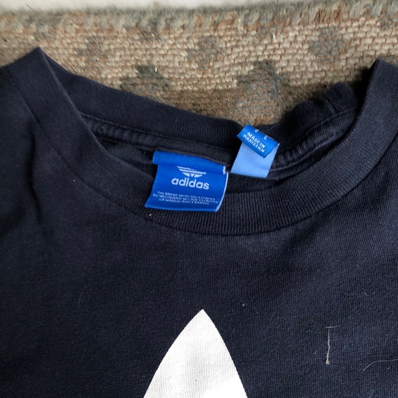 Adidas logo shirt - Picture 2 of 2